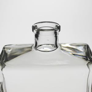 Botella de Vidrio Cuadrada de Alta Gama, Elegante y Moderna, Reutilizable, de 500 ml y 750 ml, para Bebidas, Ron, Whisky, Mezcal, Ginebra - Product Image 6