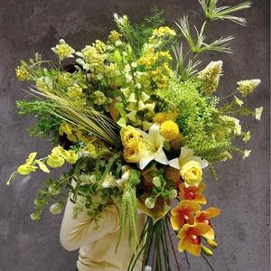 Serie Primavera: Flor Artificial de Tallo Único en Amarillo y <span class=keywords><strong>Verde</strong></span>, Accesorios para Arreglos Florales, Decoración para Bodas, Hogar y Eventos - Product Image 1