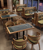 Ensemble de mobilier de restaurant commercial sur mesure - Table et chaises en rotin et bois massif & banquette