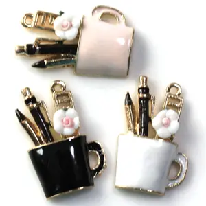 Conteneur à stylo en alliage Pendentifs Charms Metal Enamel Pen Pencil Holder Craft Jewelry Finding Suppliers