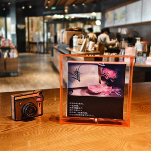 Decorazione Murale con Illustrazione Floreale Cinese Originale, Stampa UV Resistente, per Interni ed Esterni - Product Image 2