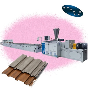 Machine <span class=keywords><strong>de</strong></span> fabrication <span class=keywords><strong>de</strong></span> panneaux muraux en <span class=keywords><strong>PVC</strong></span> Sevenstars, ligne <span class=keywords><strong>de</strong></span> production d'extrusion <span class=keywords><strong>de</strong></span> panneaux <span class=keywords><strong>de</strong></span> bardage en vinyle <span class=keywords><strong>PVC</strong></span> - Product Image 1