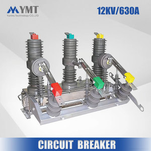 Disjoncteur à vide triphasé moyenne tension 12KV extérieur ZW32-12 avec une capacité de coupure élevée de 20KA, nominale 50KA - Product Image 1