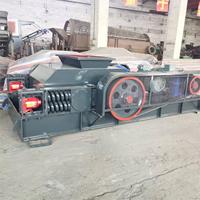 Nouveau concasseur à rouleaux BRD avec moteur AC et contrôle PLC, haute capacité (max. 3t/h), pièces d'usure renforcées pour utilisation en centrale d'agrégats