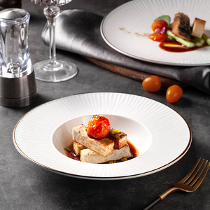 Juego <span class=keywords><strong>de</strong></span> Vajilla <span class=keywords><strong>de</strong></span> Porcelana Blanca <span class=keywords><strong>de</strong></span> Estilo Occidental con Borde Dorado en Relieve para Restaurante <span class=keywords><strong>de</strong></span> <span class=keywords><strong>Hotel</strong></span> <span class=keywords><strong>de</strong></span> Alta Gama - Product Image 5