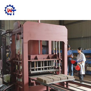 Machine à fabriquer des blocs de pavés QT4-15, machine à briques automatique, machine à briques en <span class=keywords><strong>béton</strong></span> - Product Image 2