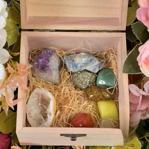 Juego <span class=keywords><strong>de</strong></span> cristales curativos <span class=keywords><strong>de</strong></span> siete chakras al por mayor, piedras naturales crudas con caja para meditación y fines decorativos - Product Image 5