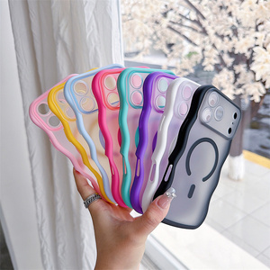 เคสโทรศัพท์แม่เหล็กแบบใหม่ ลายริ้วแบบด้าน สำหรับ iPhone 18 17 16 15 Pro Max  ฝาหลังใส  วัสดุ PC TPU  แบบด้านสีสันสดใส - Product Image 3