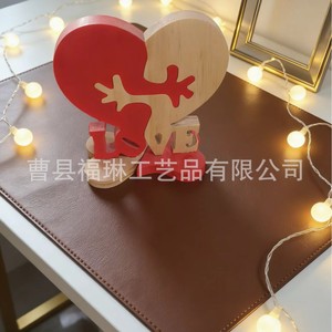 เครื่องประดับรูปหัวใจไม้สน งานแฮนด์เมด ตกแต่งวันวาเลนไทน์ - Product Image 3