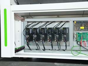 Máquina de Corte Automática con Cuchilla Vibratoria para Cortar CAF/<span class=keywords><strong>CNAF</strong></span>/Goma/Caucho de Corcho/Papel Libre de Asbesto - Product Image 4