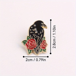 Quạ thanh lịch với pin hoa hồng đỏ cho goths lãng mạn, hoàn hảo cho thời trang thay thế - Product Image 6