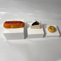 Yageli Chine fournisseur taille personnalisée en gros pas cher blanc acrylique 5 faces cube buffet alimentaire présentoir contremarches pour la fête d'affichage des aliments