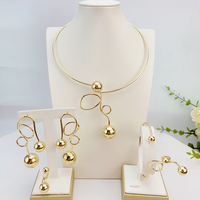 OR23775 Ensemble de bijoux africains pour femmes avec grand pendentif, collier plaqué or, bijoux de luxe à motif floral pour mariage, fiançailles et fêtes