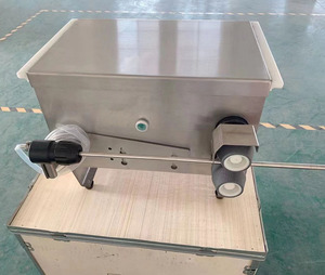 Machine de tronçonnage de bobinage d'intestin de chèvre/machine de pressage de roulement d'intestin de porc - Product Image 4