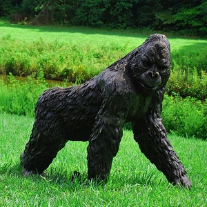 Sculpture de gorille grandeur nature en bronze moderne de grande taille pour jardin, à vendre - Product Image 3