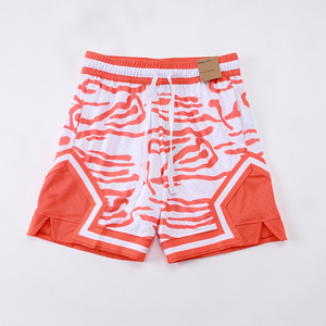 Оптовая продажа, новые высококачественные американские уличные шорты для баскетбола и футбольные шорты с быстросохнущей сетчатой тканью - Product Image 3