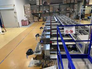 Unitec เครื่องคัดแยกผลไม้แบบครบชุดสำหรับคัดแยกเชอร์รี่หรือมะเขือเทศในอิตาลีมี6บรรทัด - Product Image 2