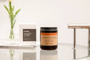 Velas Aromáticas de Lujo al por Mayor con Etiqueta Privada, Hechas a Mano, de Cera de Soja Orgánica en Vaso de Ámbar, con Tapa, Forma de Pilar, para Diwali y Festividades - Product Image 3