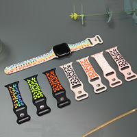 Tali Jam Tangan Sport Berukir Bunga Dua Warna, Bahan Silikon Lembut, Breathable, untuk Ukuran 40mm/41mm, Motif Floral Laser untuk Wanita