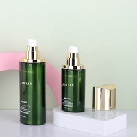 Logo personnalisé Design de luxe Vert foncé Cosmétique Bouteille en verre Ensemble 30g 50g 100ml 120ml Golden Cap Lotion Toner Bouteille et pot