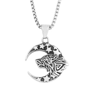 Yunnique – collier avec pendentif tête de loup en acier inoxydable, design étoile et lune, cadeau pour hommes - Product Image 5