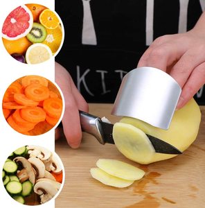 Protector de Dedos de Acero Inoxidable, Protectores para Dedos Aptos para Lavavajillas, para Cortar Verduras, Herramientas Seguras para Picar, Rebanar y Cortar en Cubitos - Product Image 1