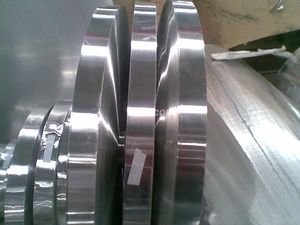 Tiras de Aluminio A3003 A1050 A1060 H18 de Alta Calidad con Superficie Recubierta en Color Plata, Marca HY para Uso Industrial - Product Image 2