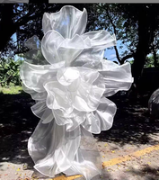 Y1036 Décoration d'intérieur, décoration murale de luxe pour événements de mariage, décoration de jardin, fleurs géantes en organza, installation artistique en tissu d'organza plissé