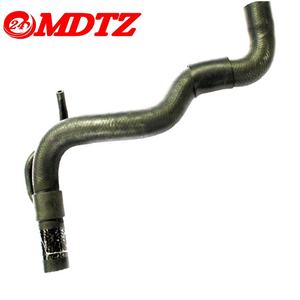 Tuyau <span class=keywords><strong>de</strong></span> liquide <span class=keywords><strong>de</strong></span> <span class=keywords><strong>refroidissement</strong></span> du <span class=keywords><strong>moteur</strong></span> du système <span class=keywords><strong>de</strong></span> <span class=keywords><strong>refroidissement</strong></span> automatique 16571-0H190 pour Toyota RAV4 1AZFE 2AZFE Tuyau en caoutchouc Tuyau d'eau - Product Image 3