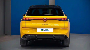 2026 para VW 300TSI DSG 2WD Starlight 5 puertas 5 plazas SUV compacto Interior oscuro gasolina combustible nuevos volks-wagen <span class=keywords><strong>t</strong></span>-<span class=keywords><strong>roc</strong></span> coches para - Product Image 5