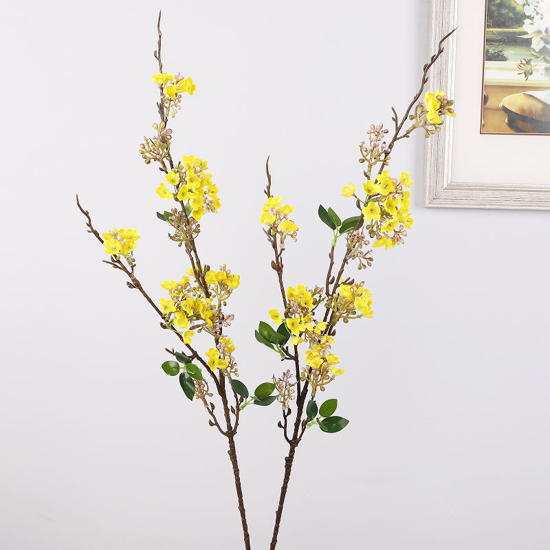 สีเหลือง