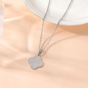 Colliers de mode en acier avec pendentif double face Sabr <span class=keywords><strong>Shukr</strong></span> Tawakkul, motif islamique musulman arabe Allah, gratitude et confiance en Dieu, motif trèfle - Product Image 5