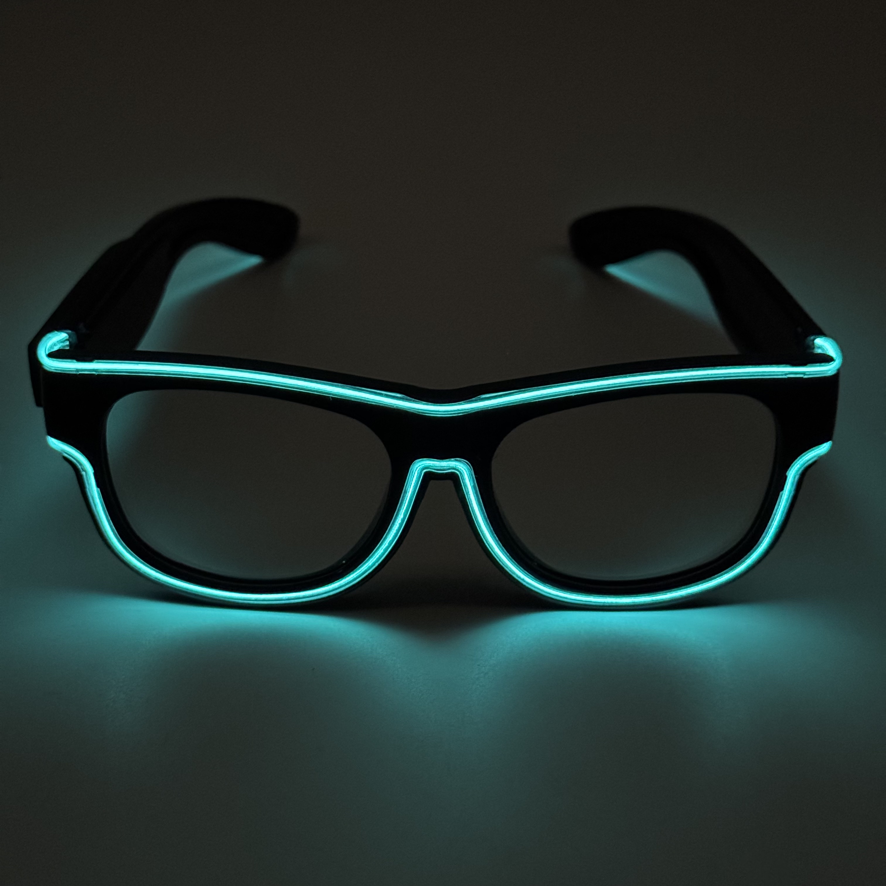 Clear lens with aqua light
