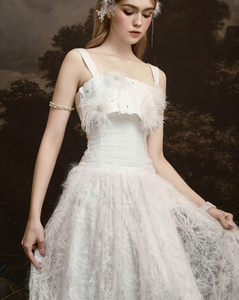 Fairycore White Feather Maxi Dress con apliques florales 3D Elegante vestido fruncido de cuello cuadrado para mujer - Product Image 3