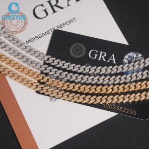 Cadena Cubana de Plata de Ley 925 con Moissanita VVS Totalmente Pavimentada, Chapada en Oro de 18K, Unisex, con Corte Brillante Redondo, Venta al por Mayor de Joyería - Product Image 3