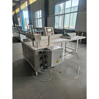 Scie à double tête CNC, scie à découpe automatique, scie à bois carrée à double tête, personnalisable