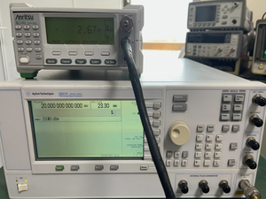 Générateur de signaux CW et analogiques Keysight (Agilent) E8257D, 250 kHz - (jusqu'à 67 GHz) - Product Image 5