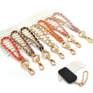 Cordon <span class=keywords><strong>de</strong></span> <span class=keywords><strong>téléphone</strong></span> en strass <span class=keywords><strong>de</strong></span> cristal pour téléphones portables, sangle <span class=keywords><strong>de</strong></span> <span class=keywords><strong>téléphone</strong></span> en cuir à porter en bandoulière, <span class=keywords><strong>chaîne</strong></span> <span class=keywords><strong>de</strong></span> sac ornée <span class=keywords><strong>de</strong></span> bijoux, accessoires <span class=keywords><strong>de</strong></span> <span class=keywords><strong>chaîne</strong></span> <span class=keywords><strong>de</strong></span> sac - Product Image 5