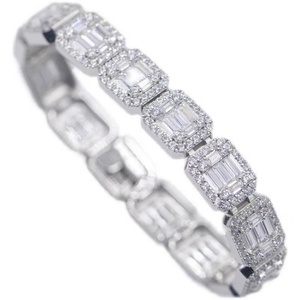 Collar y Pulsera Hechos a Mano de Alta Gama con Diamantes Moissanite VVS Baguette de 13 mm, Cadena Cubana de Plata de Ley 925 - Product Image 1