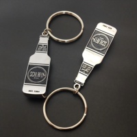 Décapsuleur porte-clés personnalisé en alliage de zinc en forme de bouteille de bière, artisanat métallique pour cadeau de brasserie, festival de la bière, bar, commande en gros