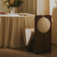 Chaise de salle à manger en bois massif de style nordique moderne avec revêtement en tissu pour hôtel, appartement, villa, restaurant