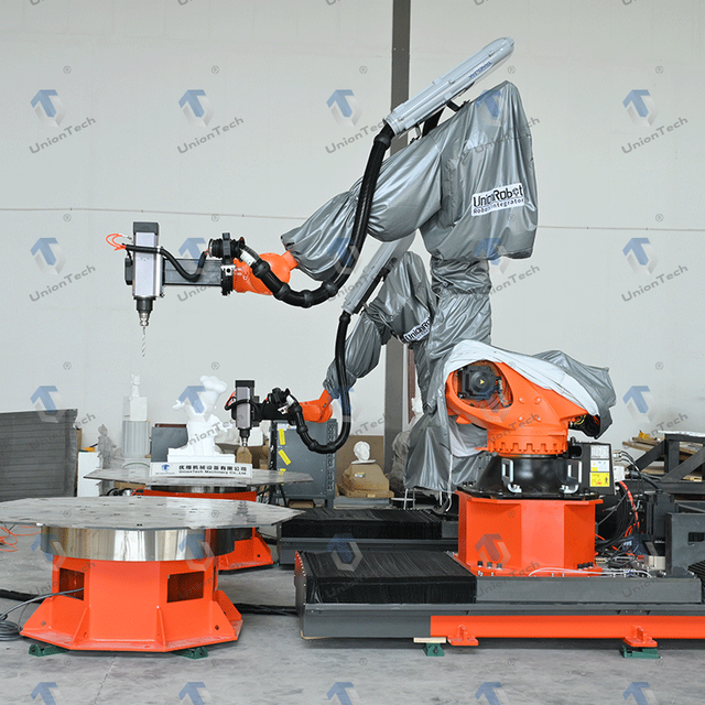 KR210-3100 robot with system for 3d milling automatic tools change for wood stone foam