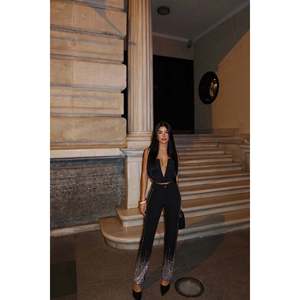 Pantalon noir Peta scintillant, robes de soirée élégantes - Product Image 3