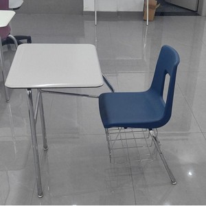 ชุดโต๊ะและเก้าอี้นักเรียน โครงโลหะ ท็อปพลาสติก ตะกร้าตาข่าย เฟอร์นิเจอร์โรงเรียน 92x63x75.5 ซม. ดีไซน์เรียบง่าย ทนทาน - Product Image 4