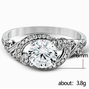 Anello Intrecciato Scintillante per Donne, Gioiello Elegante e Delicato per le Dita - Product Image 5