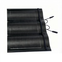 Tuile de toit en silicium monocristallin TOPCON/IBC BIPV à trois courbes, élégance classique, haute efficacité, 19%+ d'efficacité pour la maison
