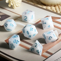 Dés à jouer polyédriques carrés en résine pour D&D, lot de 7 avec bords tranchants, coffret cadeau inclus pour le jeu Dungeons & Dragons (Sel de mer)