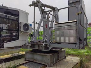 เครนทาวเวอร์แบบแบน ยี่ห้อซูมไลออน รุ่น 6015 8 ตัน ปี 2020 สีเขียว พร้อมมอเตอร์เกียร์บ็อกซ์ รับน้ำหนักได้สูง ใช้ในงานก่อสร้างอาคารสูง 40 เมตร ที่ดูไบ - Product Image 4