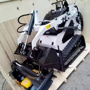 小型スキッドステアローダー中国ディーゼルコンパクトトラクター380,高品質エンジンポンプコア部品 - Product Image 2