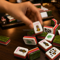 Tapis de Mahjong Américain Personnalisé en Acrylique Gravé avec Support, Design Animaux Sauvages, Ensemble de Mahjong 2026, Cadeaux pour Adultes pour Fêtes à Domicile